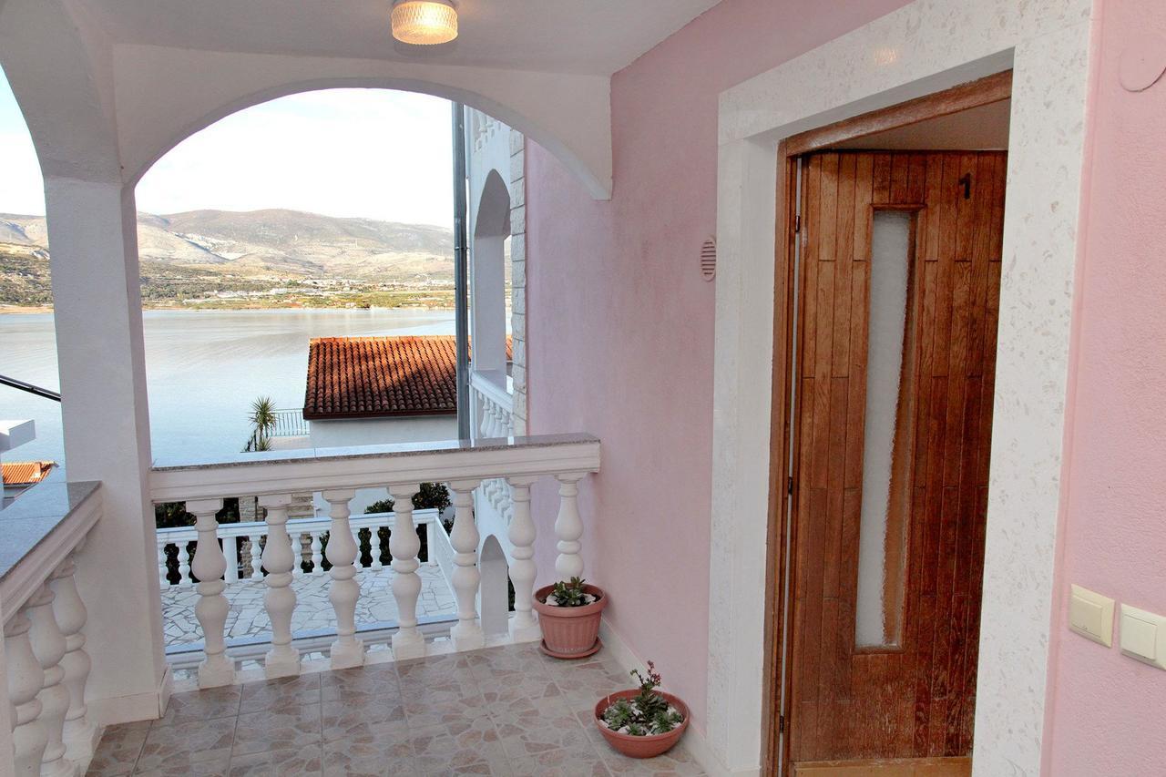 Apartments Iva Trogir Luaran gambar